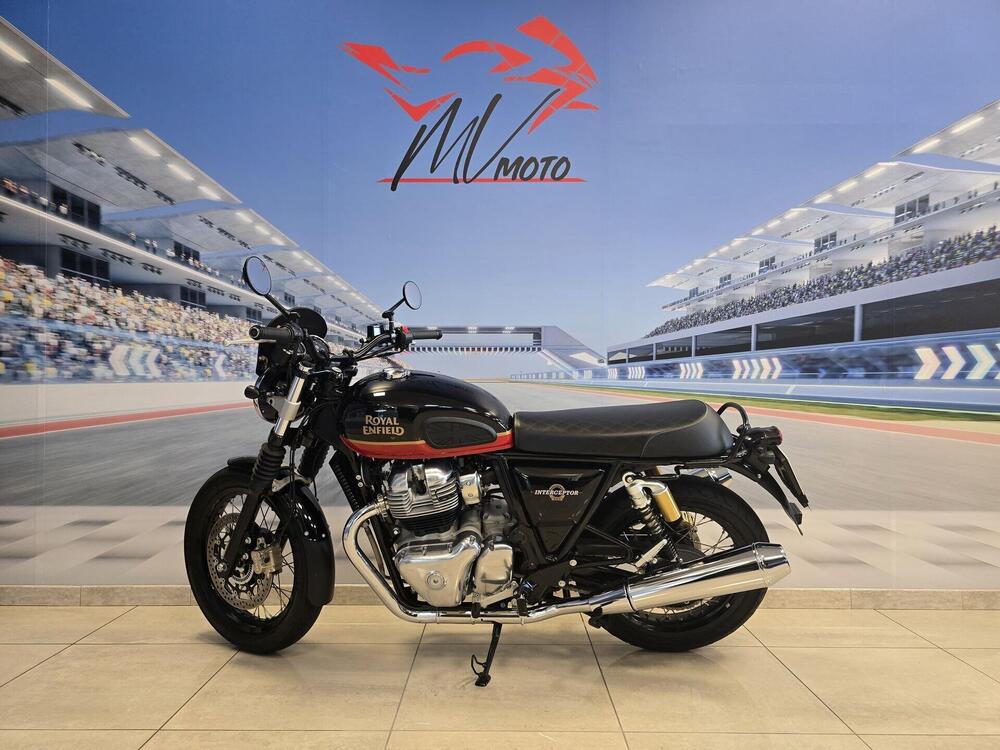 Royal Enfield Interceptor 650 (2021 - 26) (4)