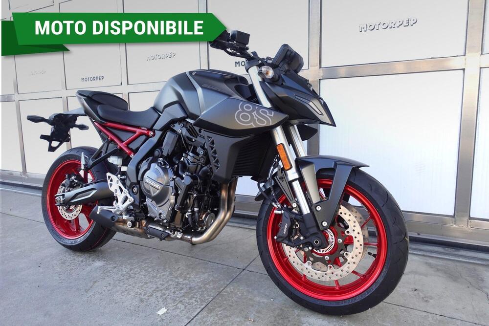 Suzuki GSX-8S (2025 - 26)