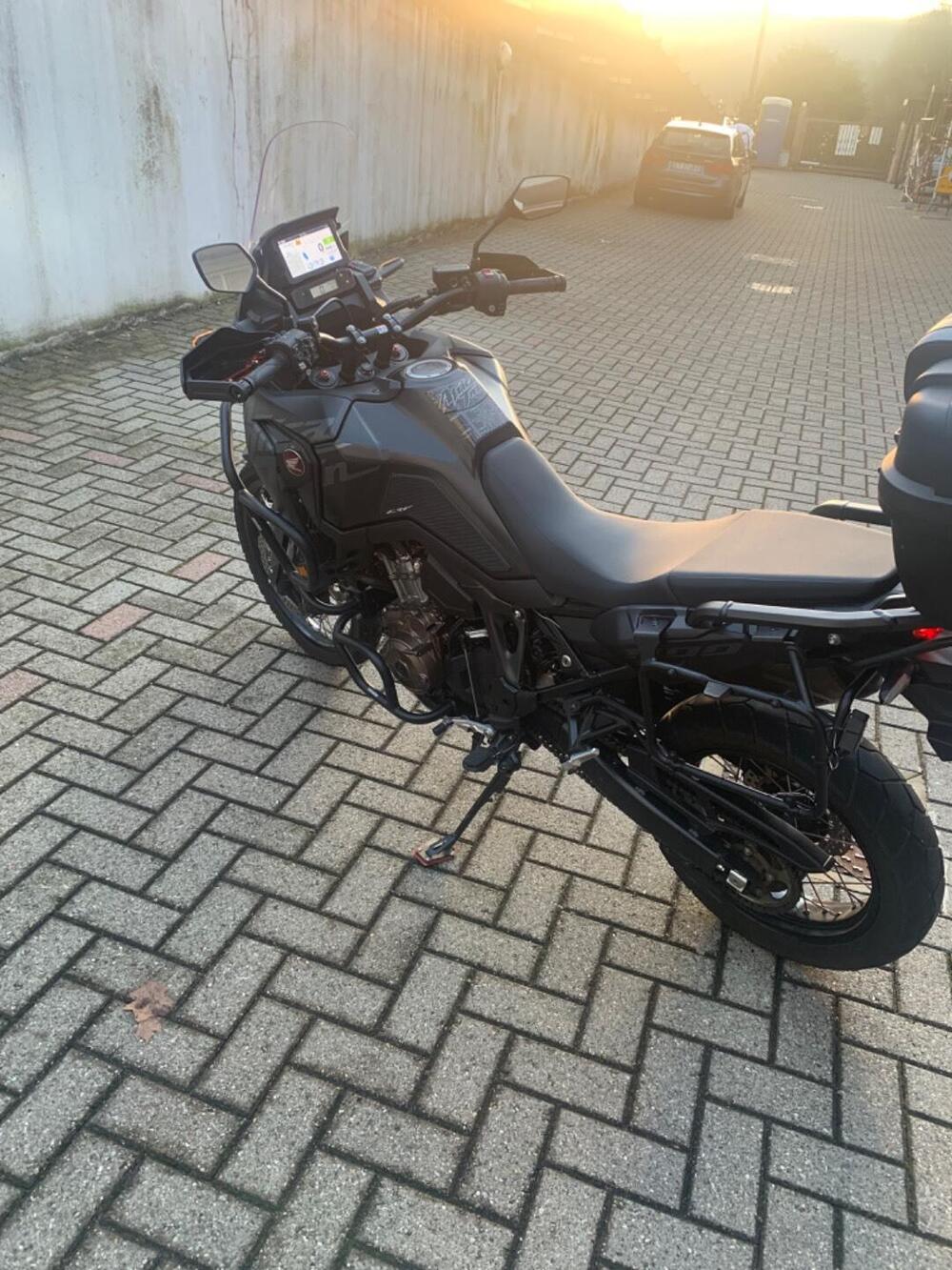 Honda Africa Twin CRF 1100L (2022 - 23) (3)