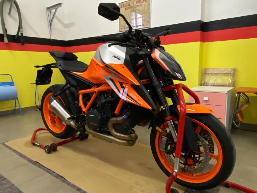 KTM 1290 Super Duke R (2022 - 23)