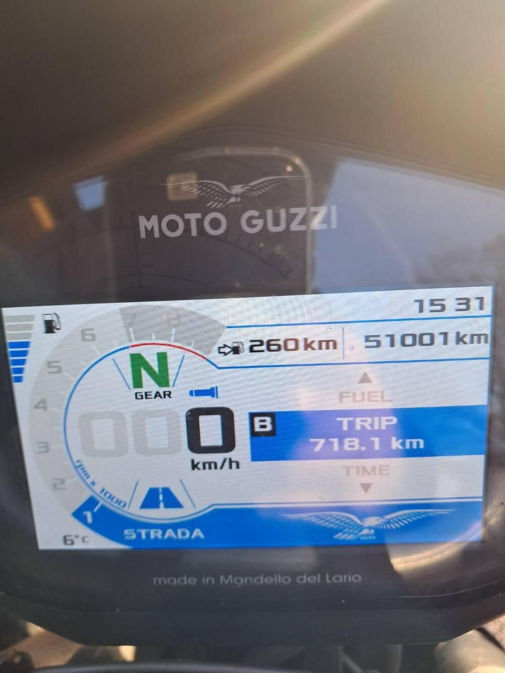 Moto Guzzi V85 TT (2019 - 20) (6)