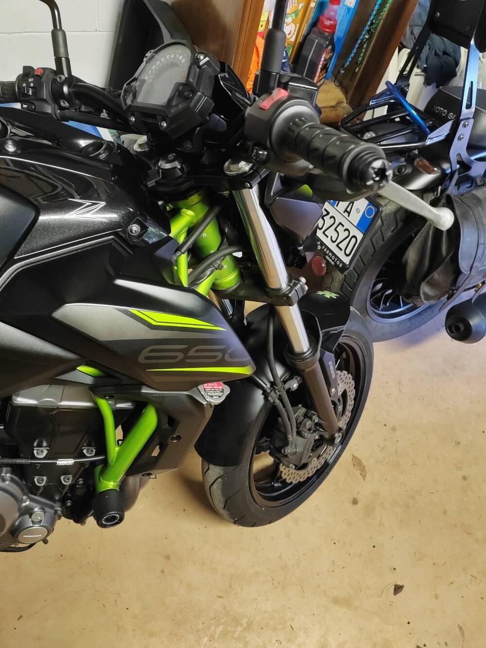 Kawasaki Z 650 (2017 - 19) (4)