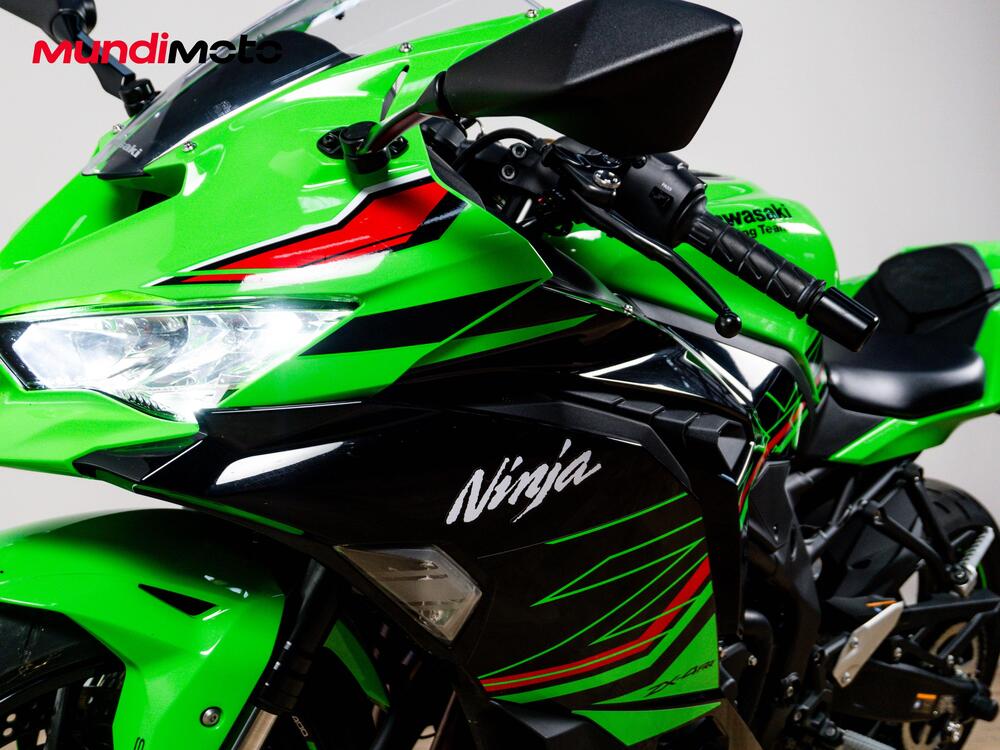 Kawasaki Ninja ZX-4RR (2024 - 26) (13)