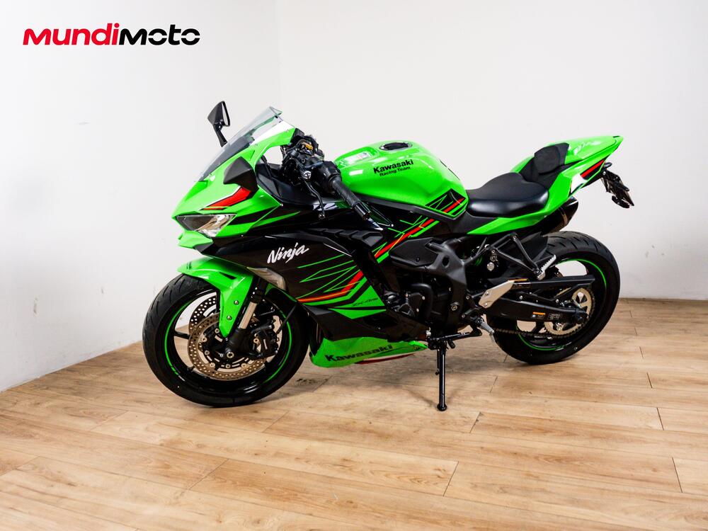 Kawasaki Ninja ZX-4RR (2024 - 26) (8)