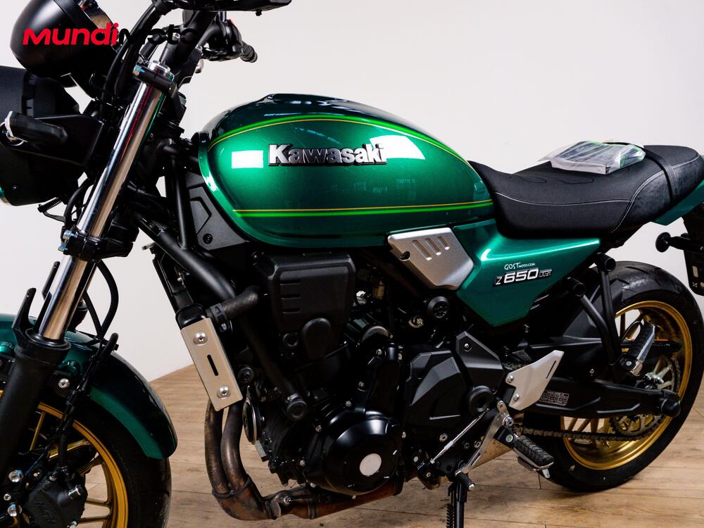 Kawasaki Z 650 RS 50th Anniversary (2022) (9)