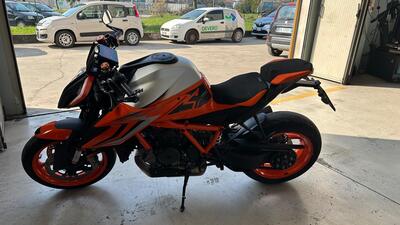 KTM 1290 Super Duke R (2022 - 23) usata