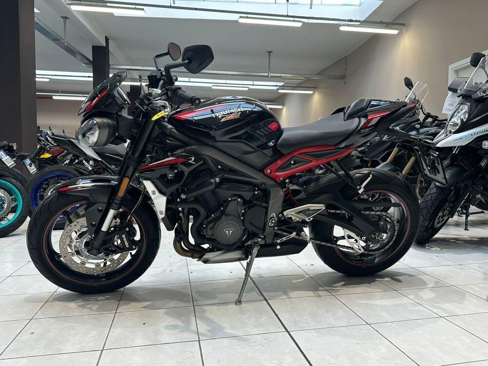 Triumph Street Triple R (2020 - 22) (3)