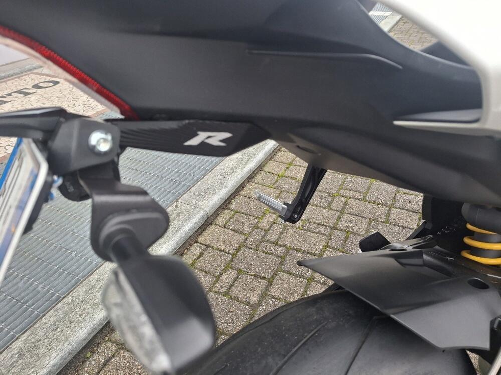 Yamaha YZF R1 World GP 60th Anniversary (2022 - 23) (8)