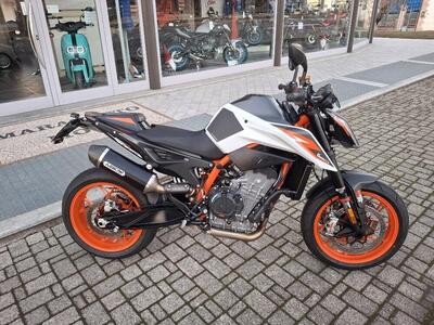 KTM 890 Duke R (2021) usata