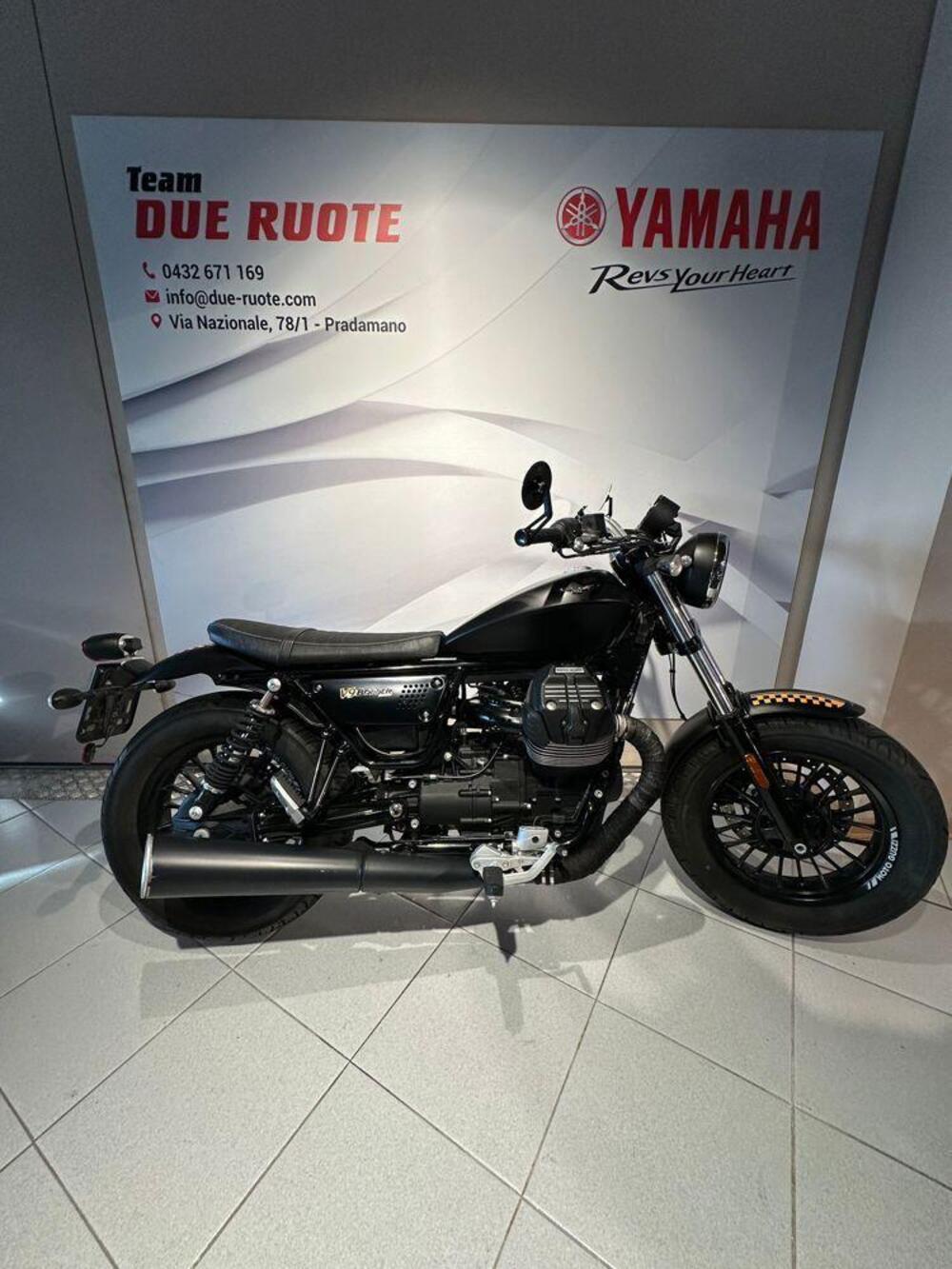 Moto Guzzi V9 Bobber (2016 - 18)