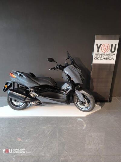 Yamaha X-Max 300 Tech Max (2021 - 24) usata