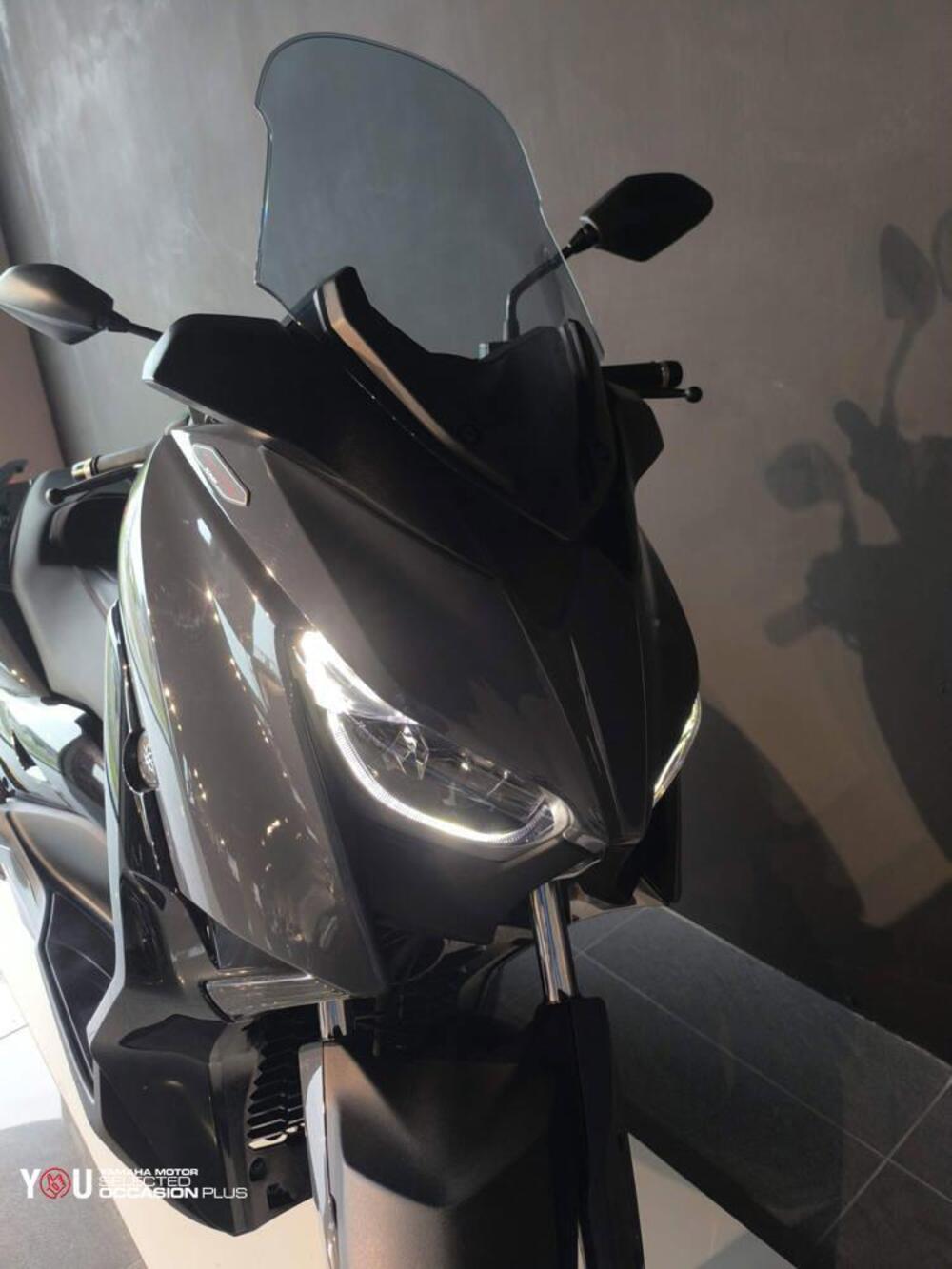 Yamaha X-Max 300 Tech Max (2021 - 24) (4)