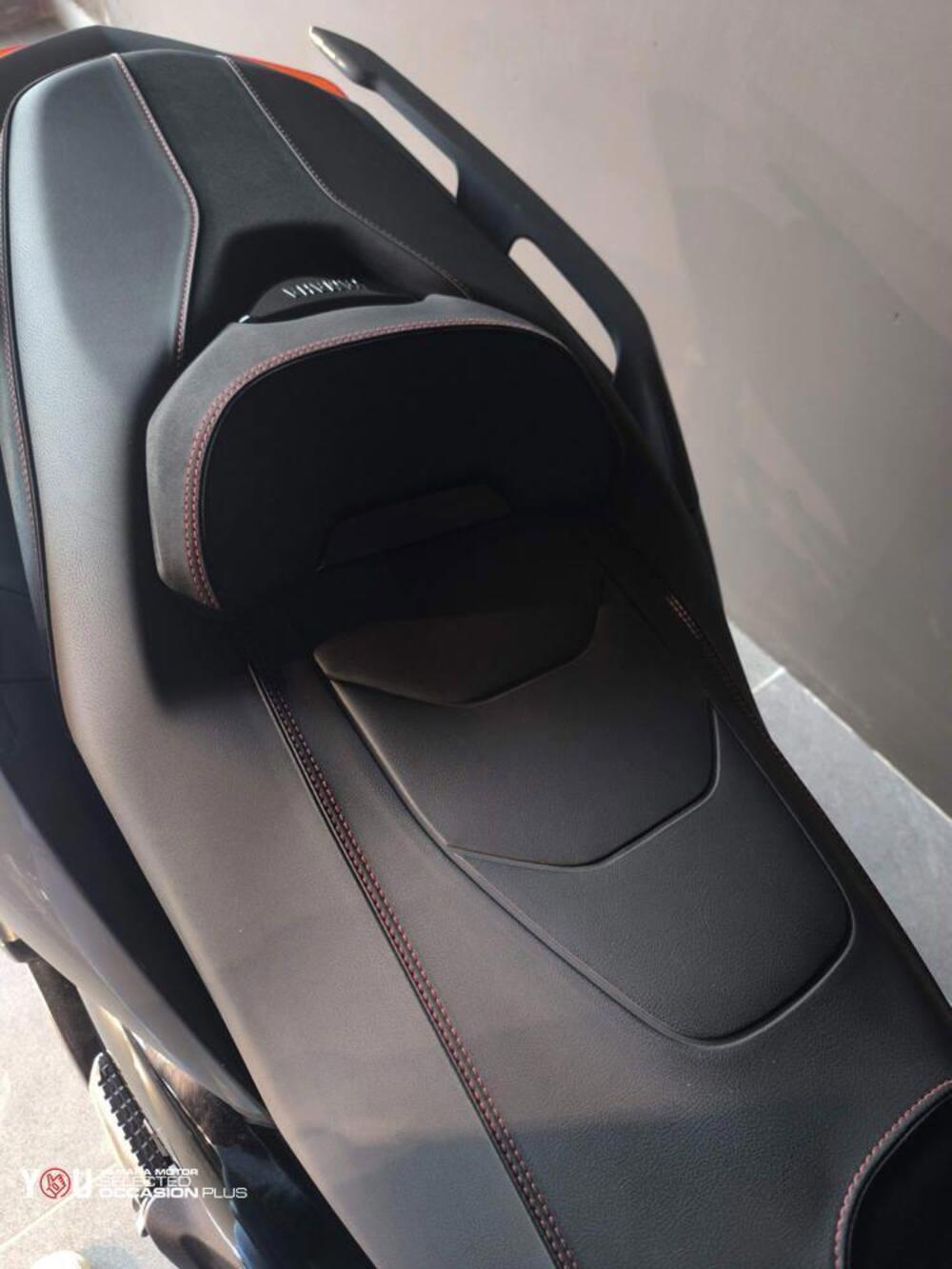 Yamaha X-Max 300 Tech Max (2021 - 24) (7)