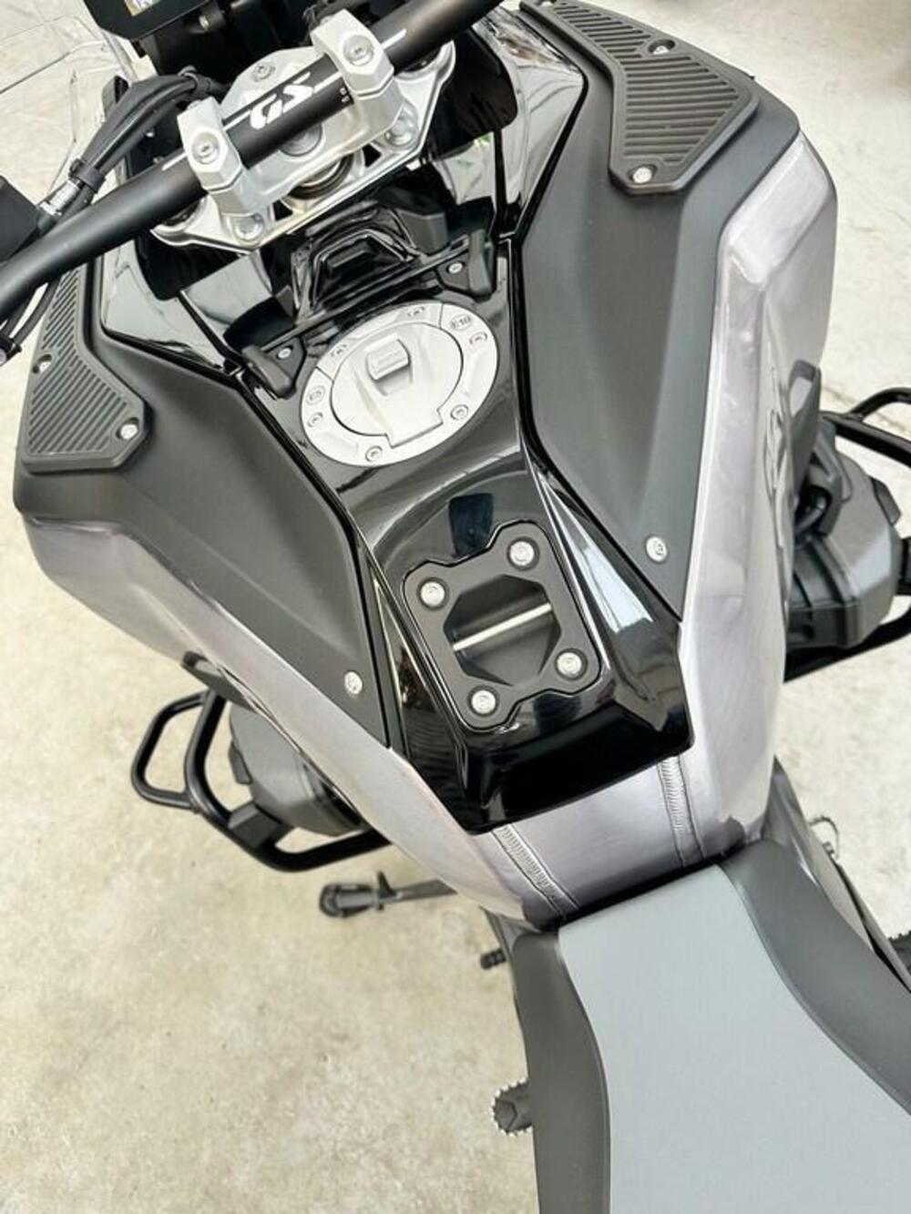 Bmw R 1300 GS Adventure Triple Black (2025 - 26) (5)