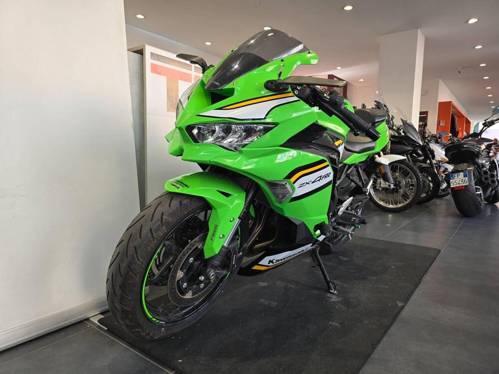 Kawasaki Ninja ZX-4RR Performance (2025 - 26) (4)