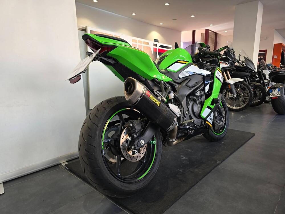 Kawasaki Ninja ZX-4RR Performance (2025 - 26) (8)