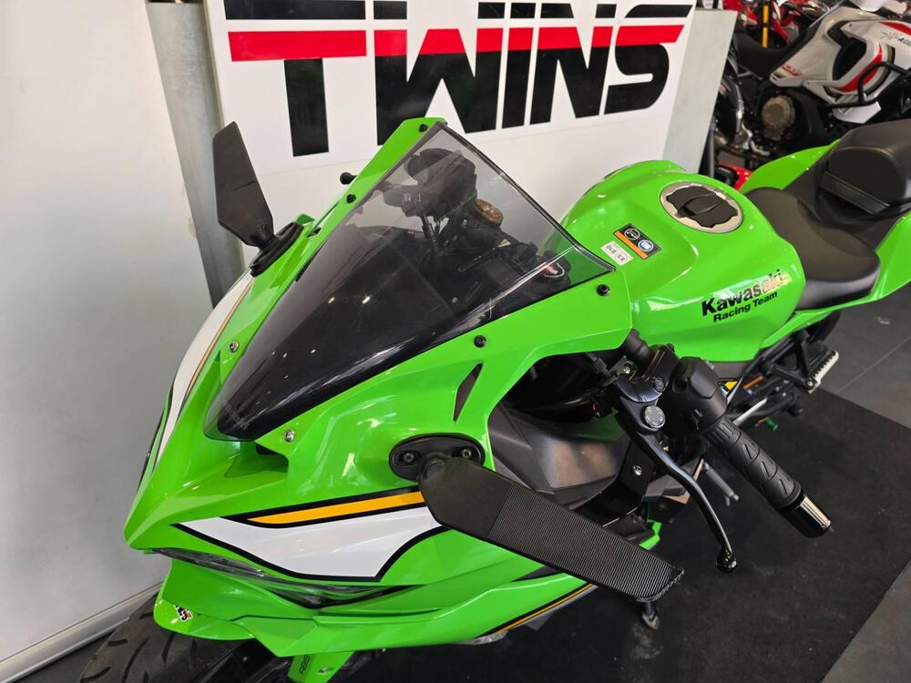Kawasaki Ninja ZX-4RR Performance (2025 - 26) (11)