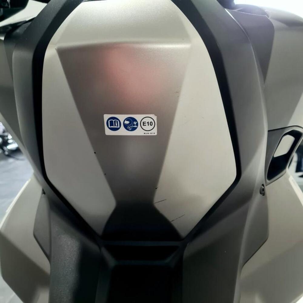 Honda X-ADV 750 (2017) (7)