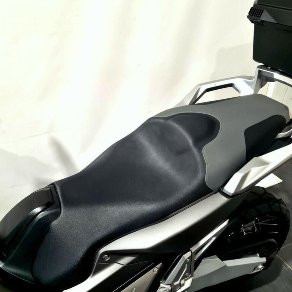 Honda X-ADV 750 (2017) (14)