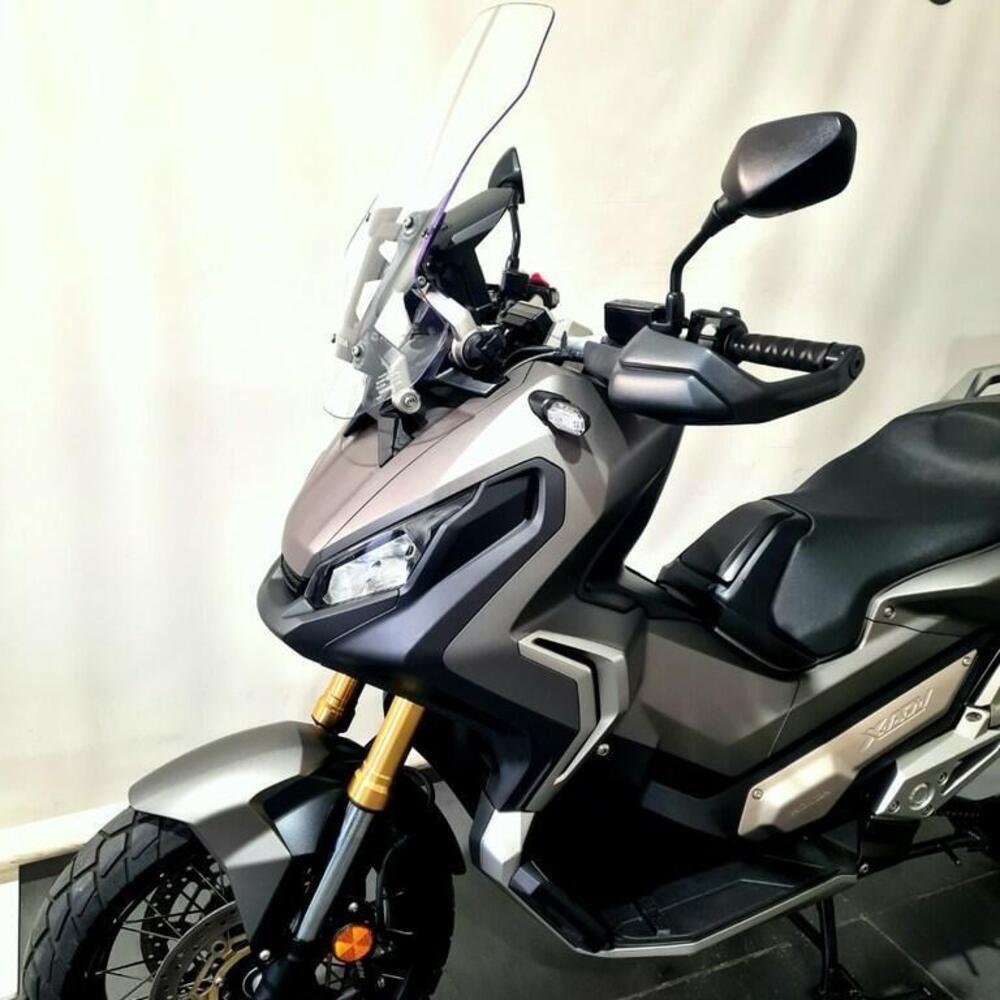 Honda X-ADV 750 (2017) (9)