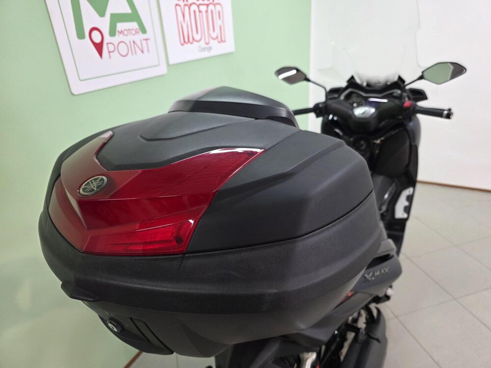 Yamaha X-Max 300 (2021 - 24) (3)