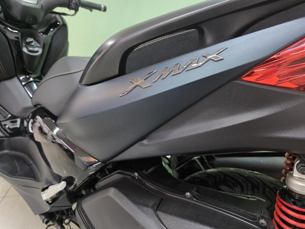 Yamaha X-Max 300 (2021 - 24) (18)