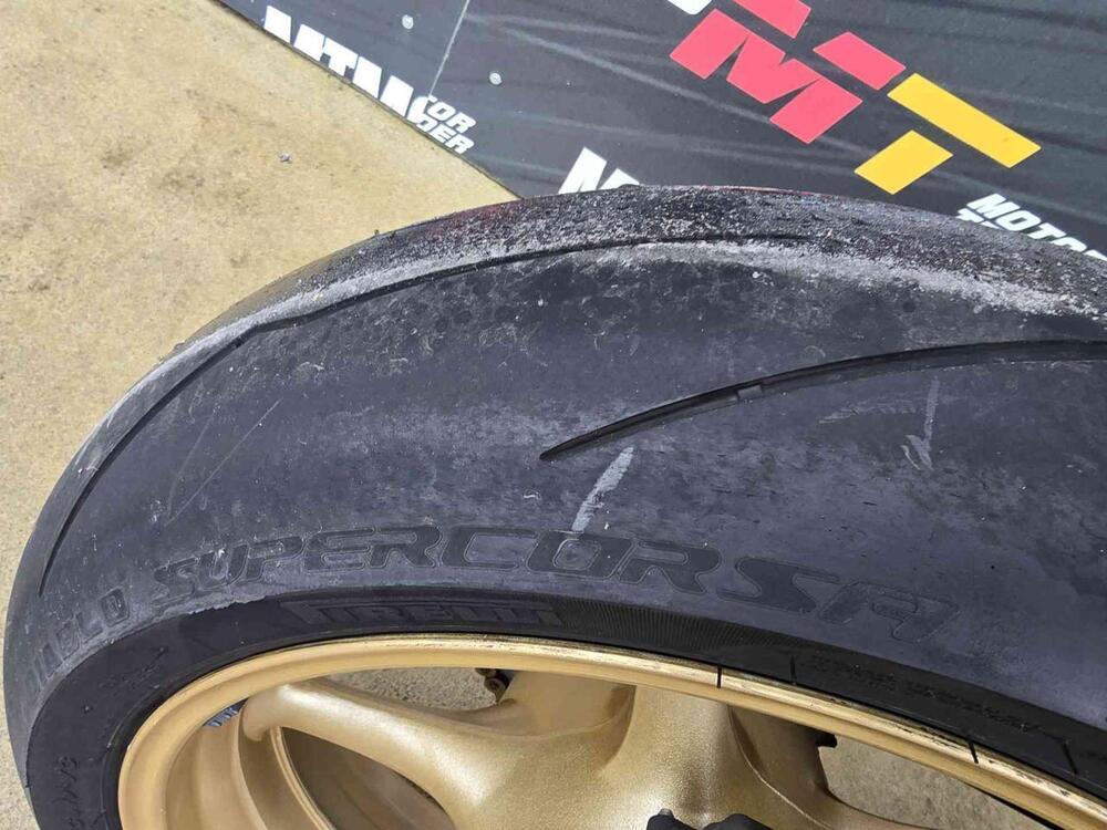 Yamaha YZF R6 (2008 - 09) (18)