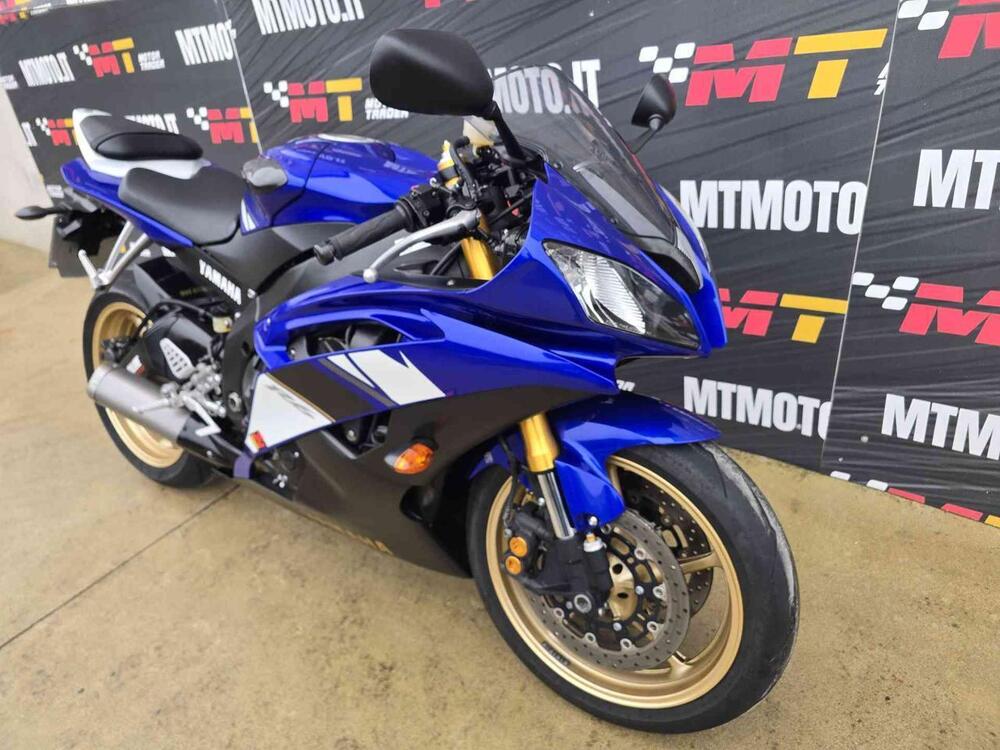 Yamaha YZF R6 (2008 - 09) (4)