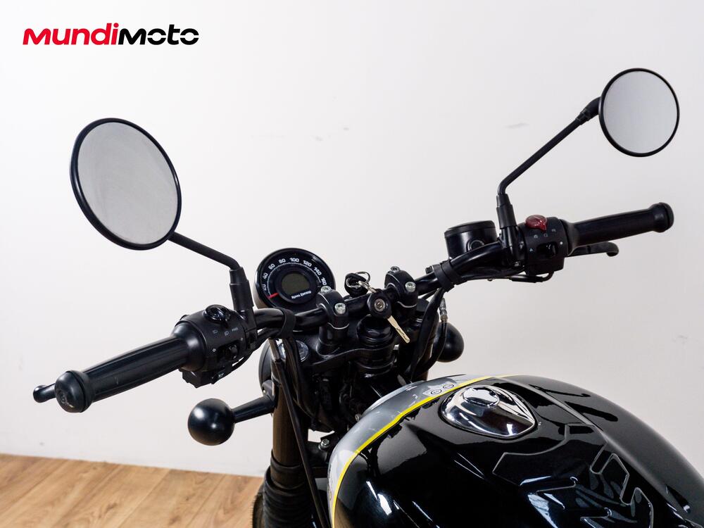 Royal Enfield HNTR 350 (2022 - 26) (11)