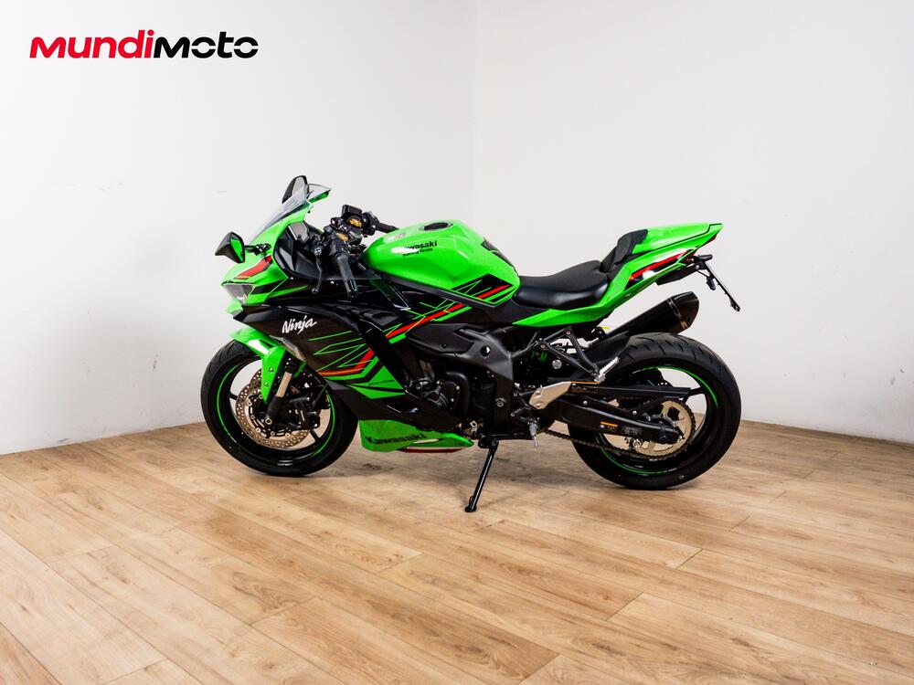 Kawasaki Ninja ZX-4RR (2024 - 26) (4)