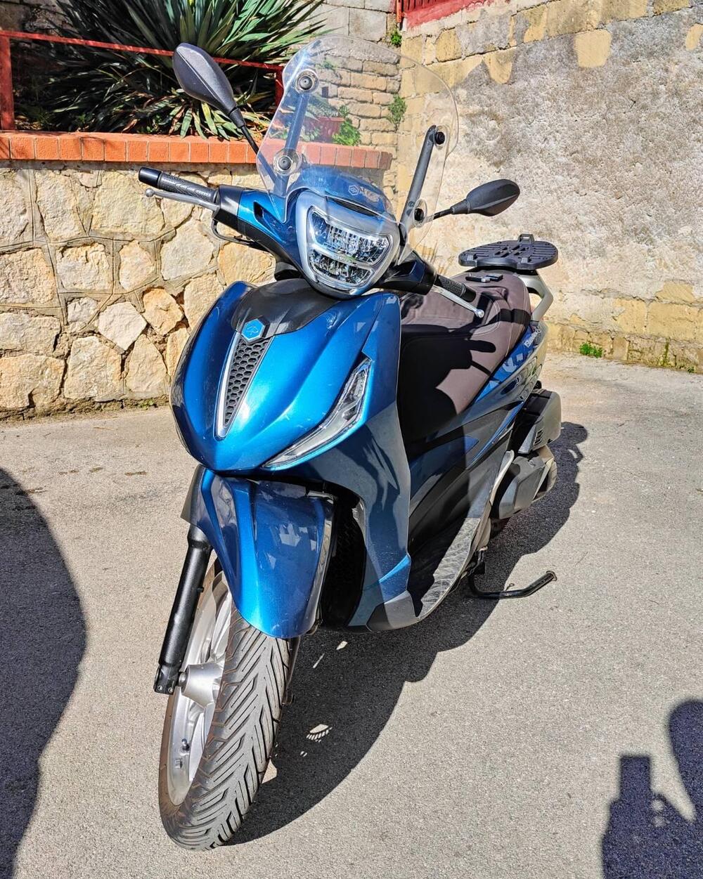 Piaggio Beverly 400 ABS-ASR (2021 - 24) (3)