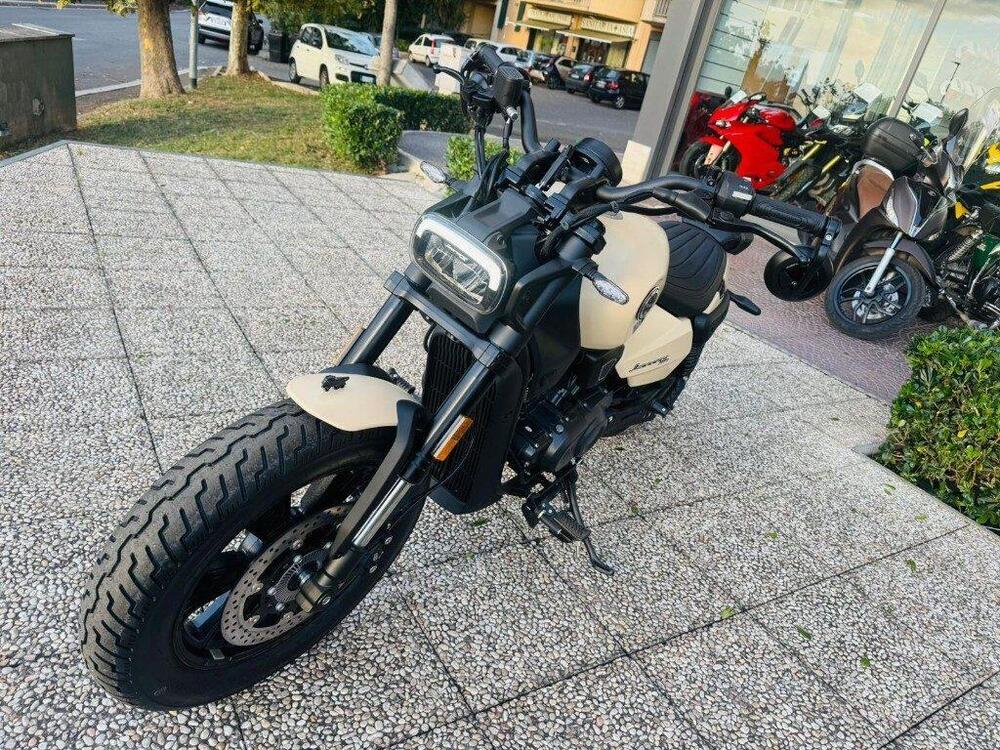 Benelli Leoncino 400 Bobber (2026) (7)