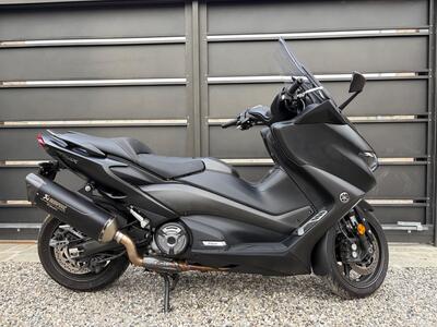 Yamaha T-Max 560 (2020 - 21) usata