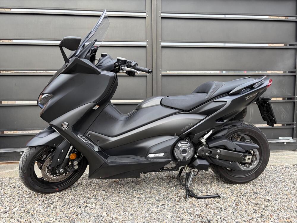 Yamaha T-Max 560 (2020 - 21) (7)