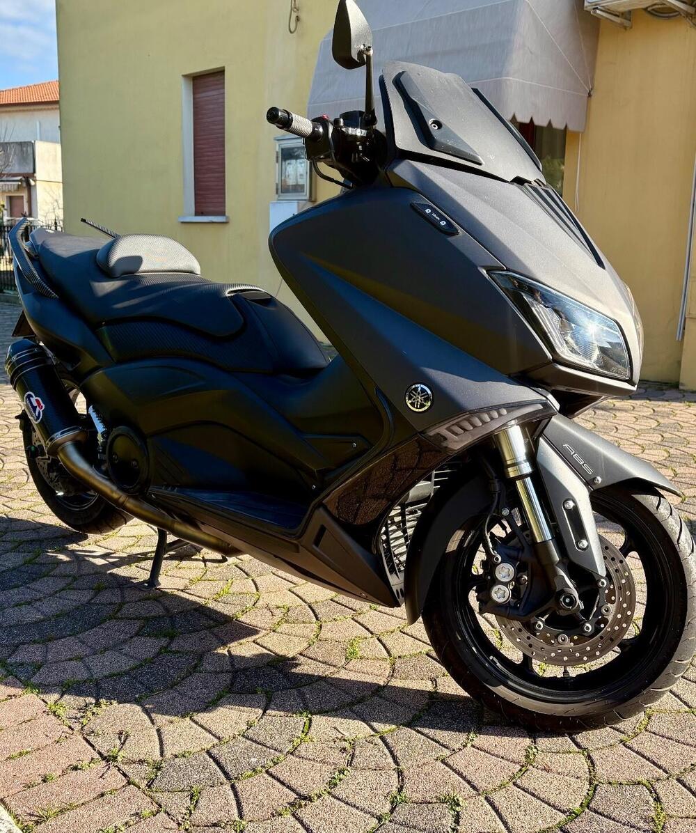 Yamaha T-Max 530 (2015 - 16) (3)