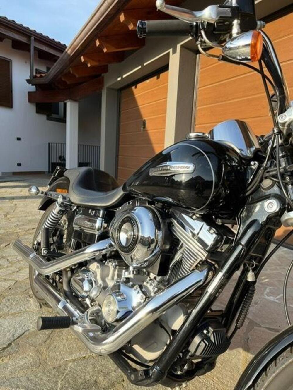 Harley-Davidson 1584 Super Glide Custom (2008 - 13) - FXDC (3)