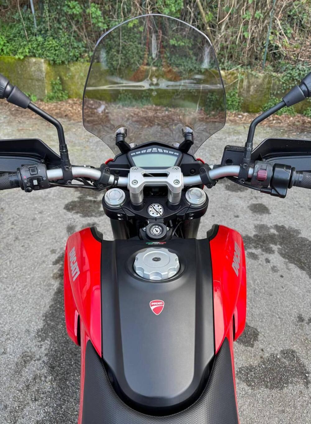 Ducati Hypermotard 939 (2016 - 18) (4)