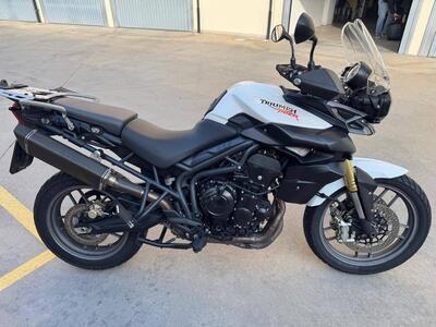 Triumph Tiger 800 ABS (2010 - 14) usata