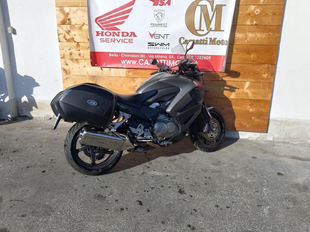 Honda VFR 800 (2006 - 13) (8)