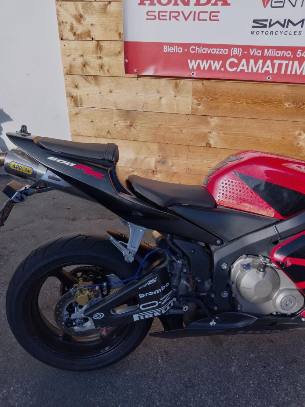 Honda CBR 600 RR (2003 - 04) (6)
