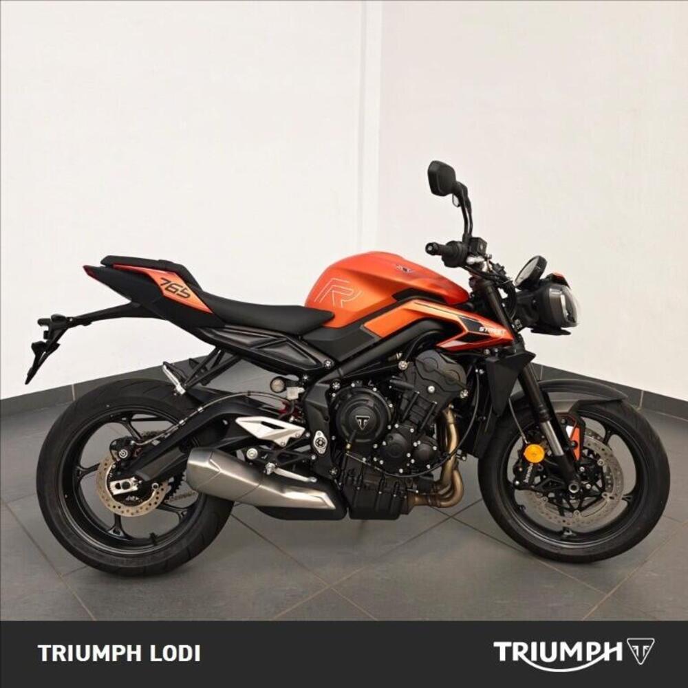 Triumph Street Triple 765 R A2 (2024 - 26) (3)