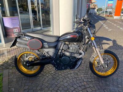 Swm Silver Vase 650 (2025 - 26) usata