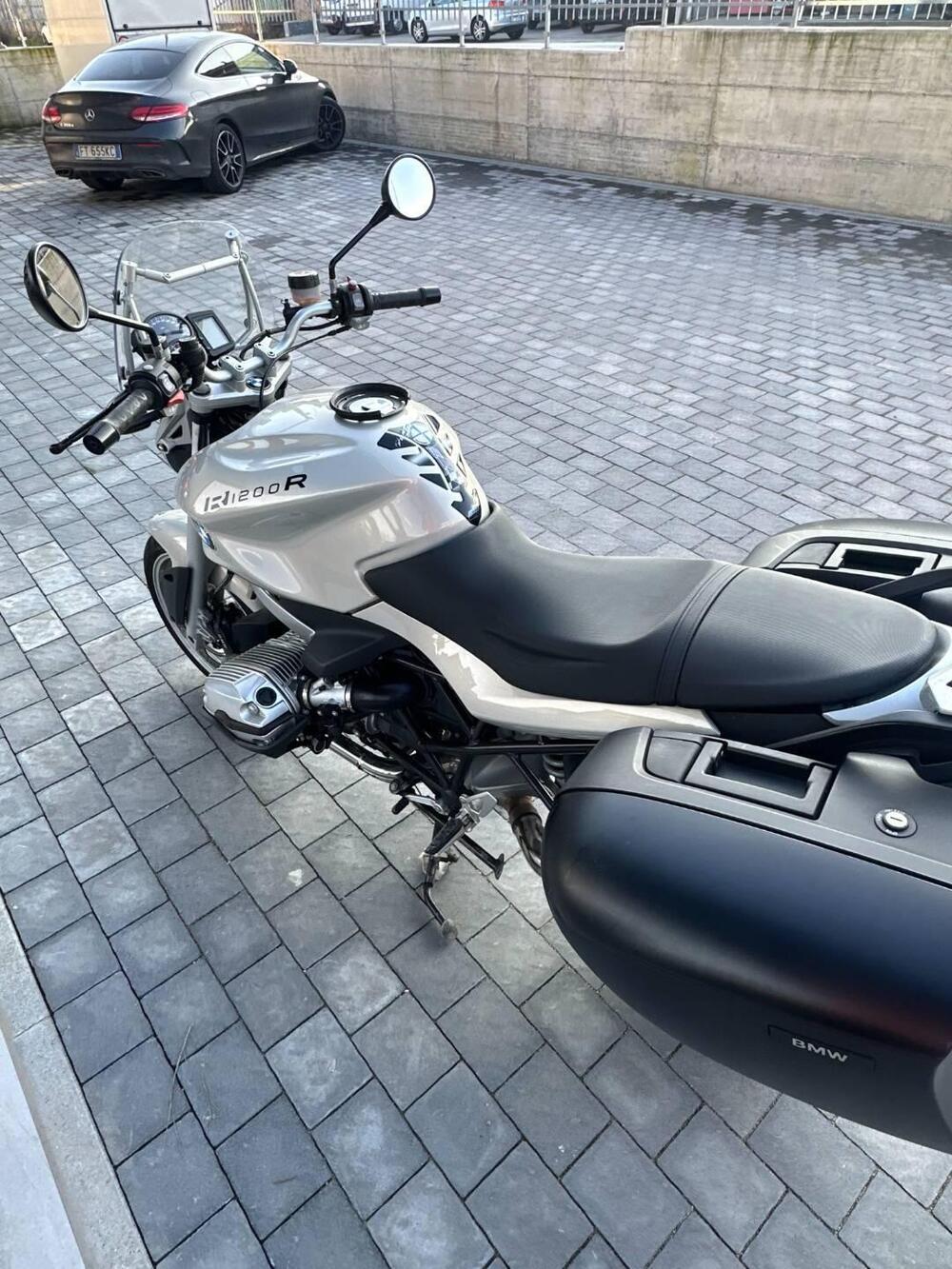 Bmw R 1200 R (2006 - 11) (4)