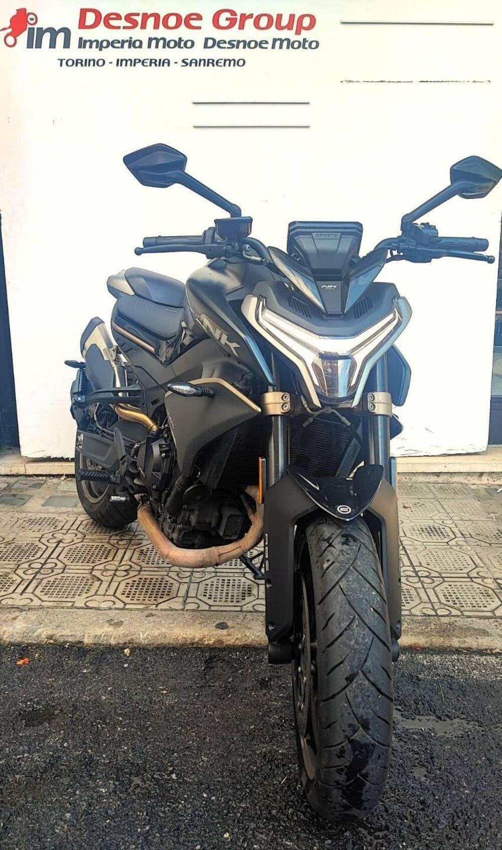 CFMOTO 800NK Sport (2023 - 26) (3)