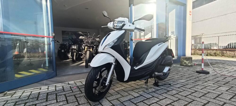 Piaggio Medley 200 S (2025 - 26) (2)
