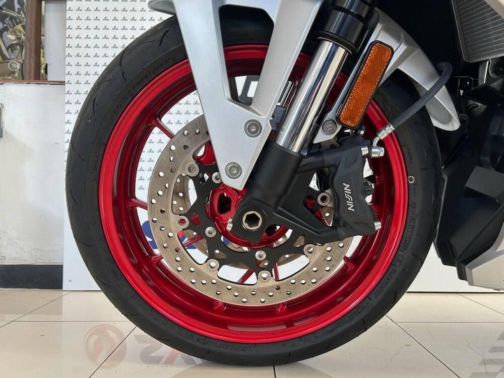 Suzuki GSX-8R (2024 - 26) (8)