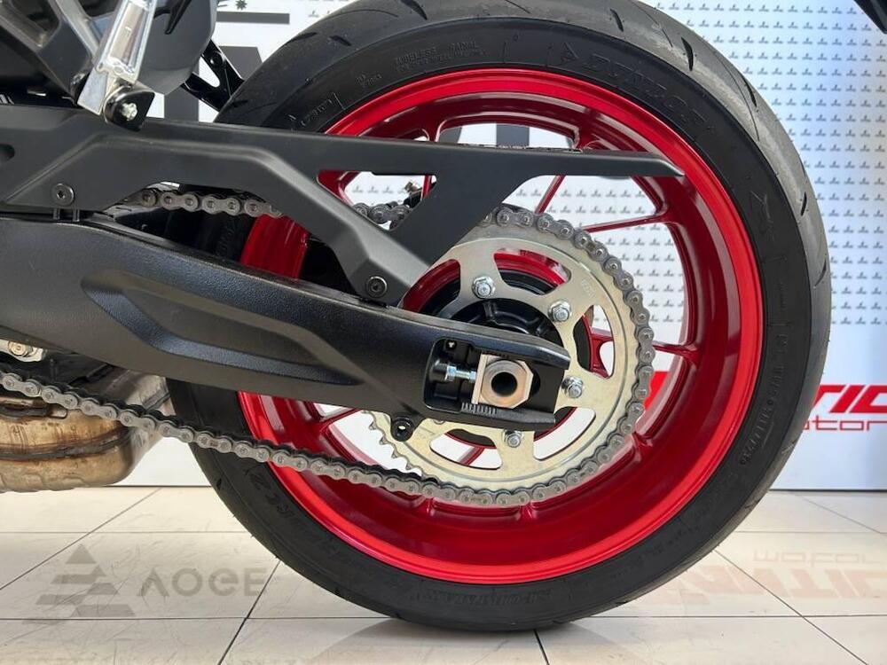 Suzuki GSX-8R (2024 - 26) (10)