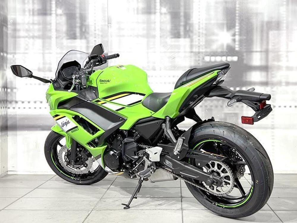 Kawasaki Ninja 650 (2025 - 26) (2)