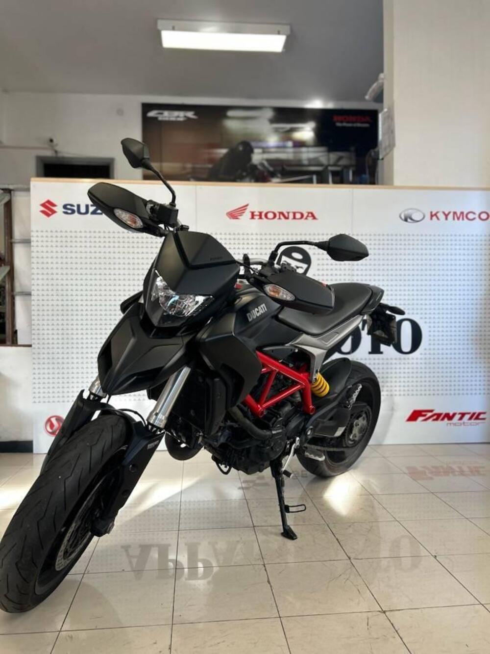 Ducati Hypermotard 821 (2013 - 15) (6)