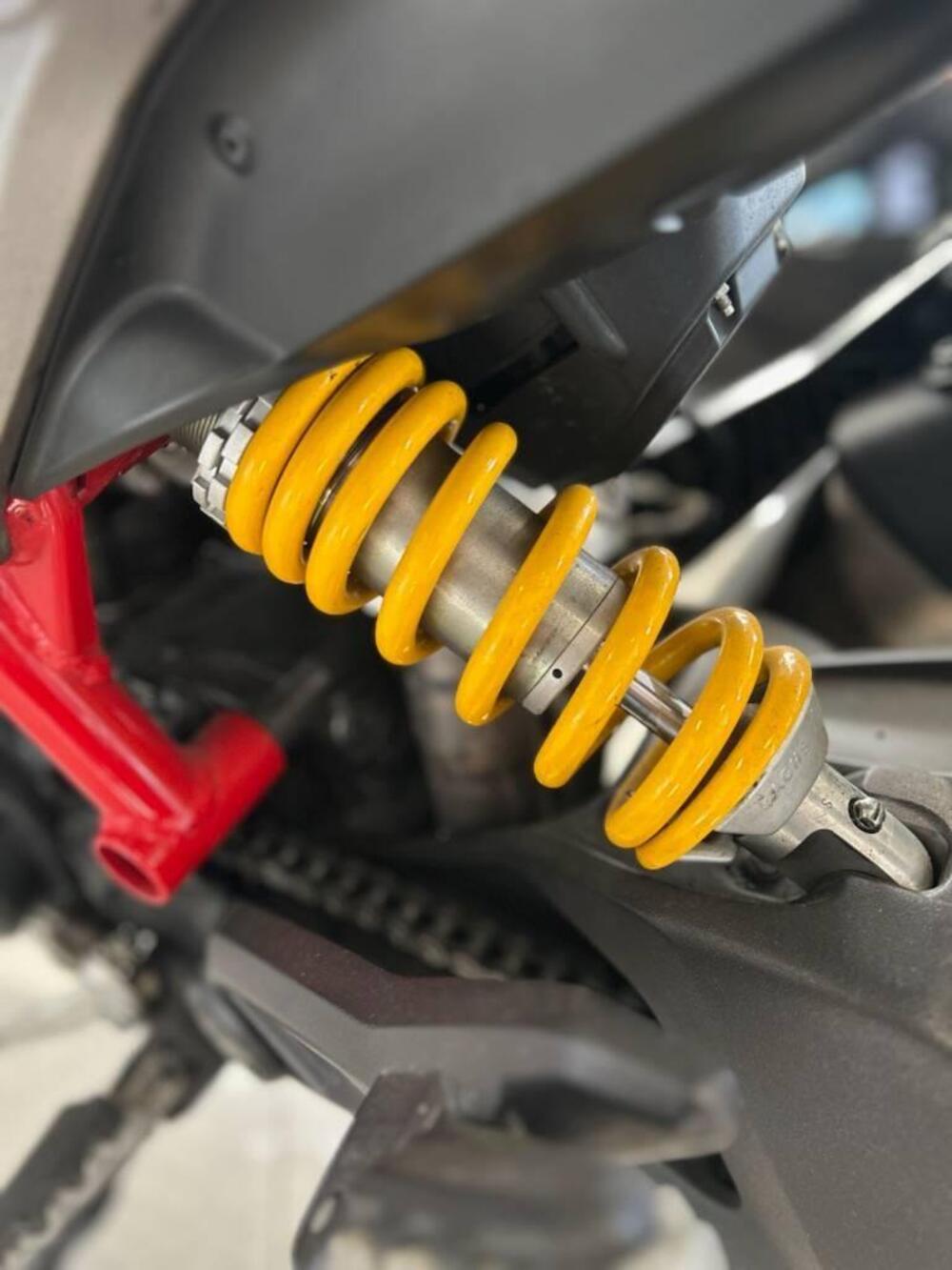 Ducati Hypermotard 821 (2013 - 15) (9)